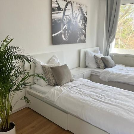 Monteur-& Ferienwohnung Eichmann ドレスデン エクステリア 写真
