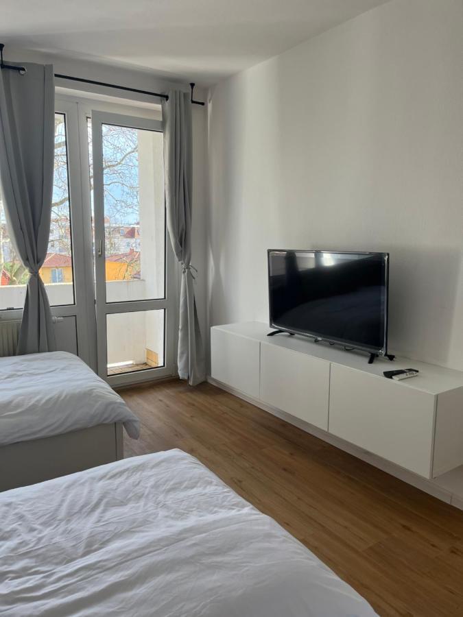 Monteur-& Ferienwohnung Eichmann ドレスデン エクステリア 写真